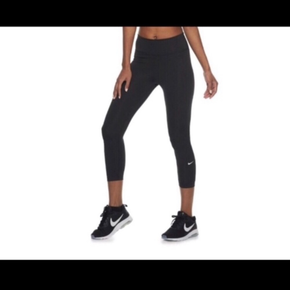 Women’s Nike Crop Tights
